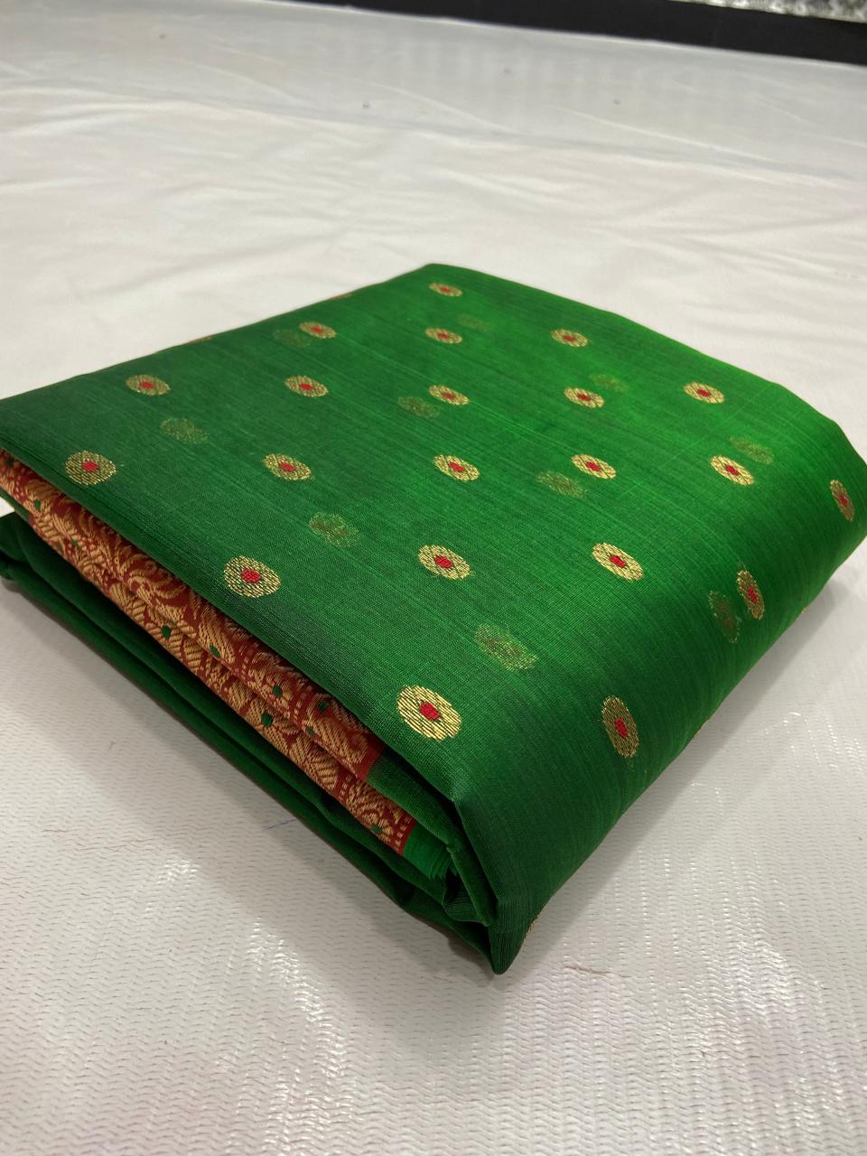 Dark Green Chanderi Handloom Katan Silk Nakshi Saree