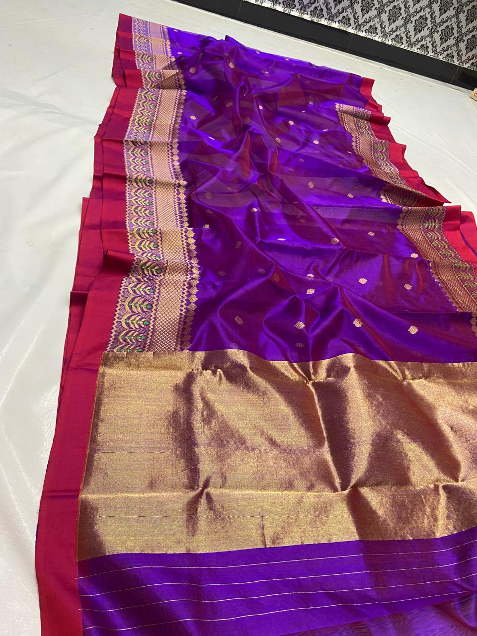 Dual Tone Lilla Chanderi Håndvæv Pattu Silk Meenakari Håndværk Saree