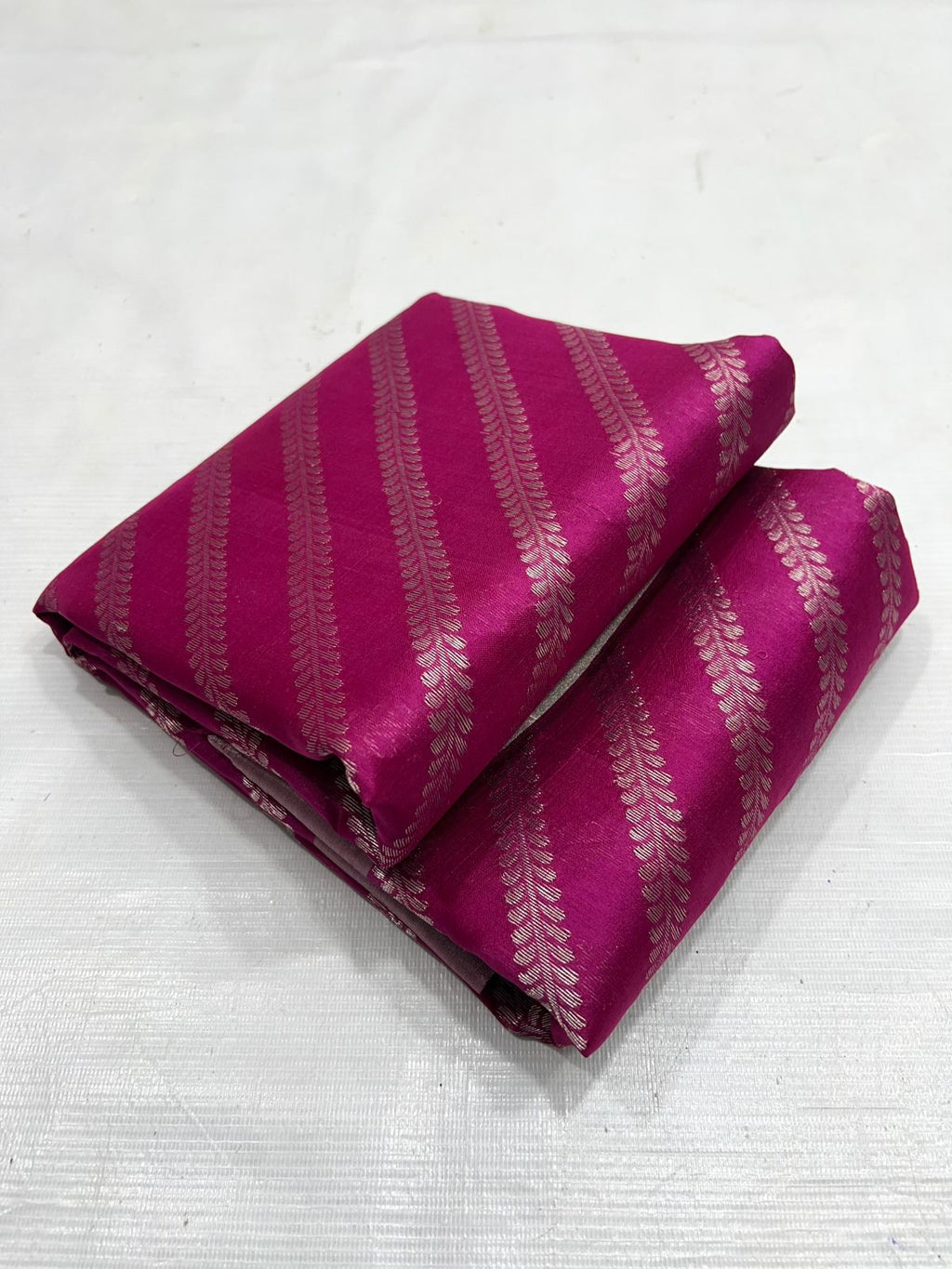 Magenta Chanderi Handloom Pattu Silk Saree