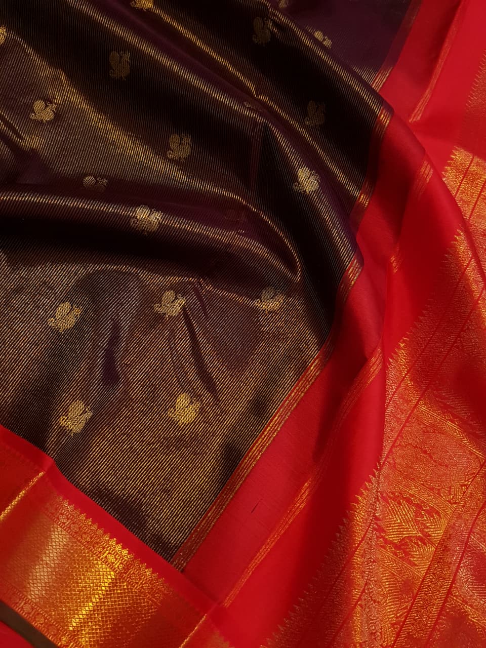 Wine Kanchipuram Handloom 3G Gold Vairaoosi Korvai Silk Saree