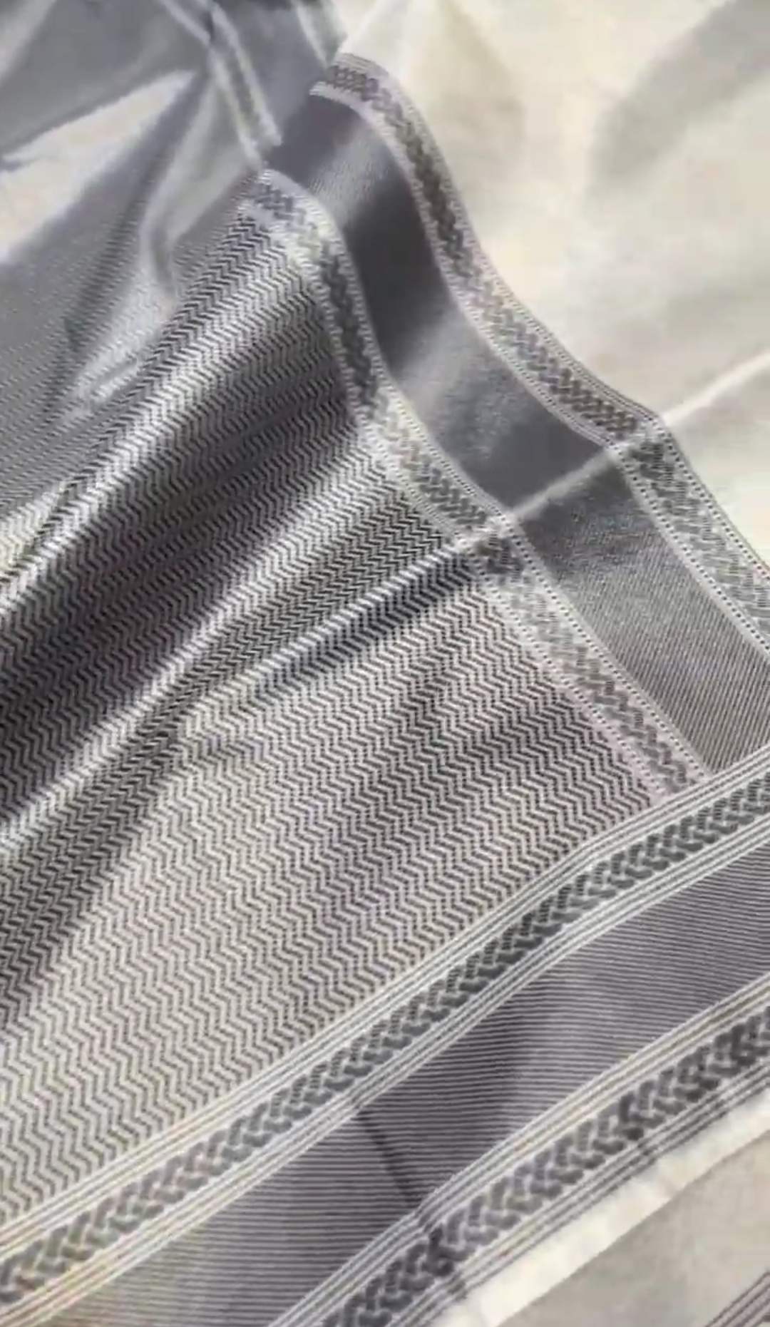 Beige Banarasi Soft Tissue Silk Meenakari Saree