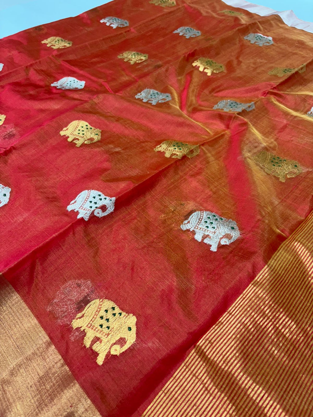 Chilly Red Chanderi Handloom Pattu Silk Eknal Buttas Saree