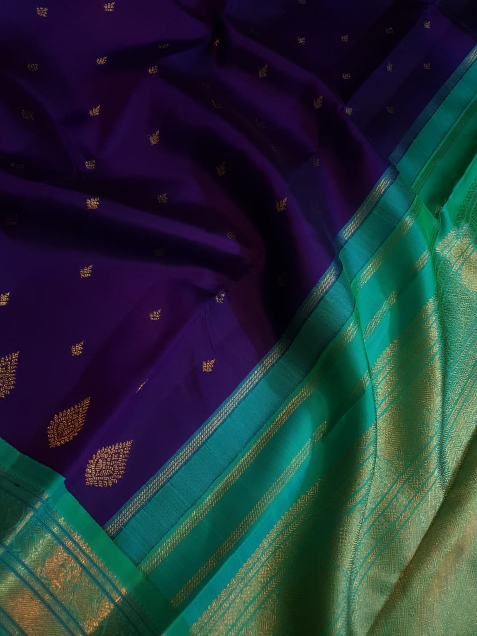 Dual Tone Lilla Kanchipuram Handloom 4G Pure Gold Pattu Silk Saree