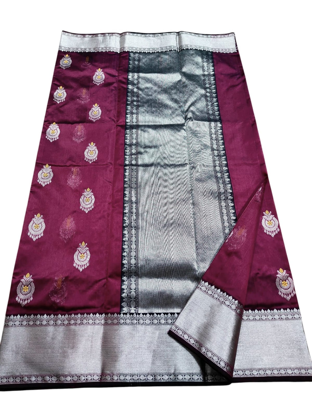 Magenta Chanderi Håndvæv Pattu Silk Meenakari Nakshi Saree