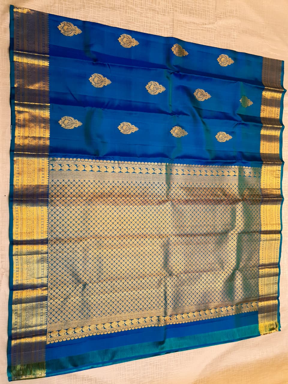 Azurblå Kanchipuram Håndvæv 1G Guld Pattu Silke Saree
