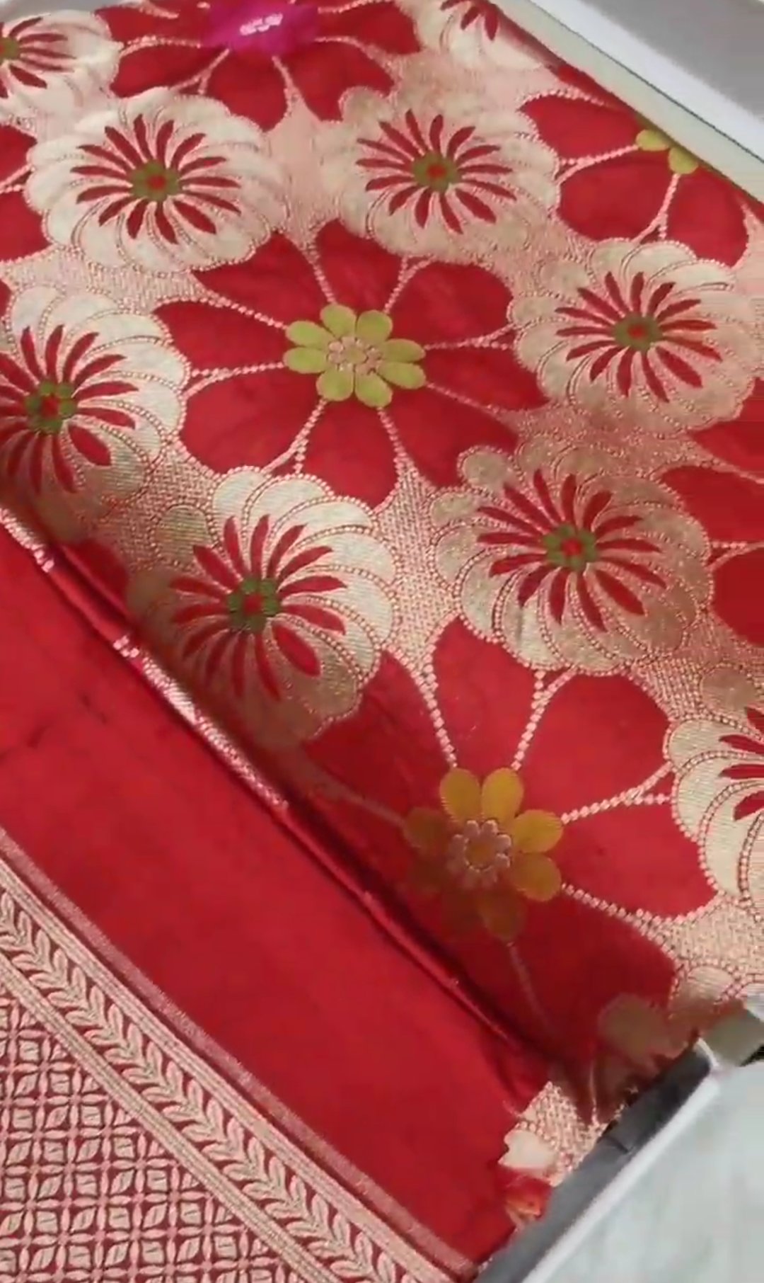 Red Banarasi Handloom Katan Silk Meenakari Saree