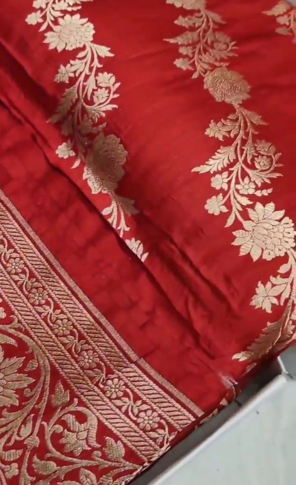Red Banarasi Handloom Katan Silk Saree