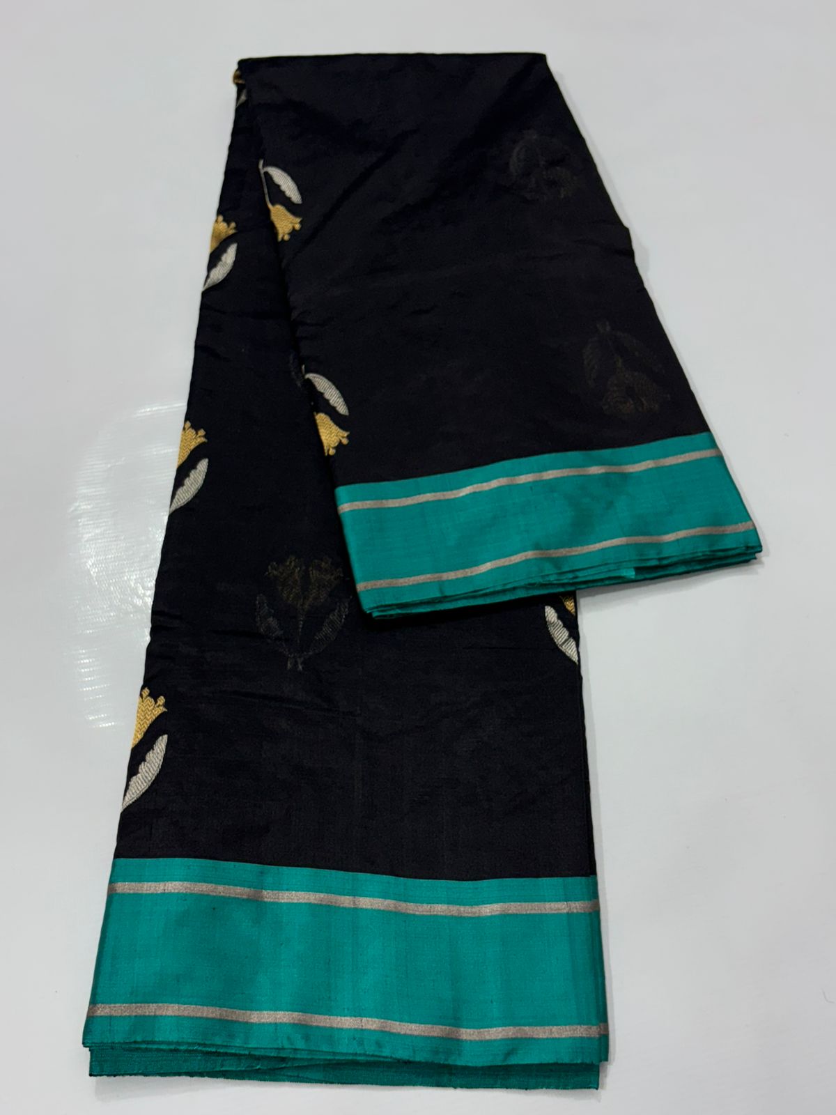 Black Chanderi Handloom Pattu Silk Meenakari Saree