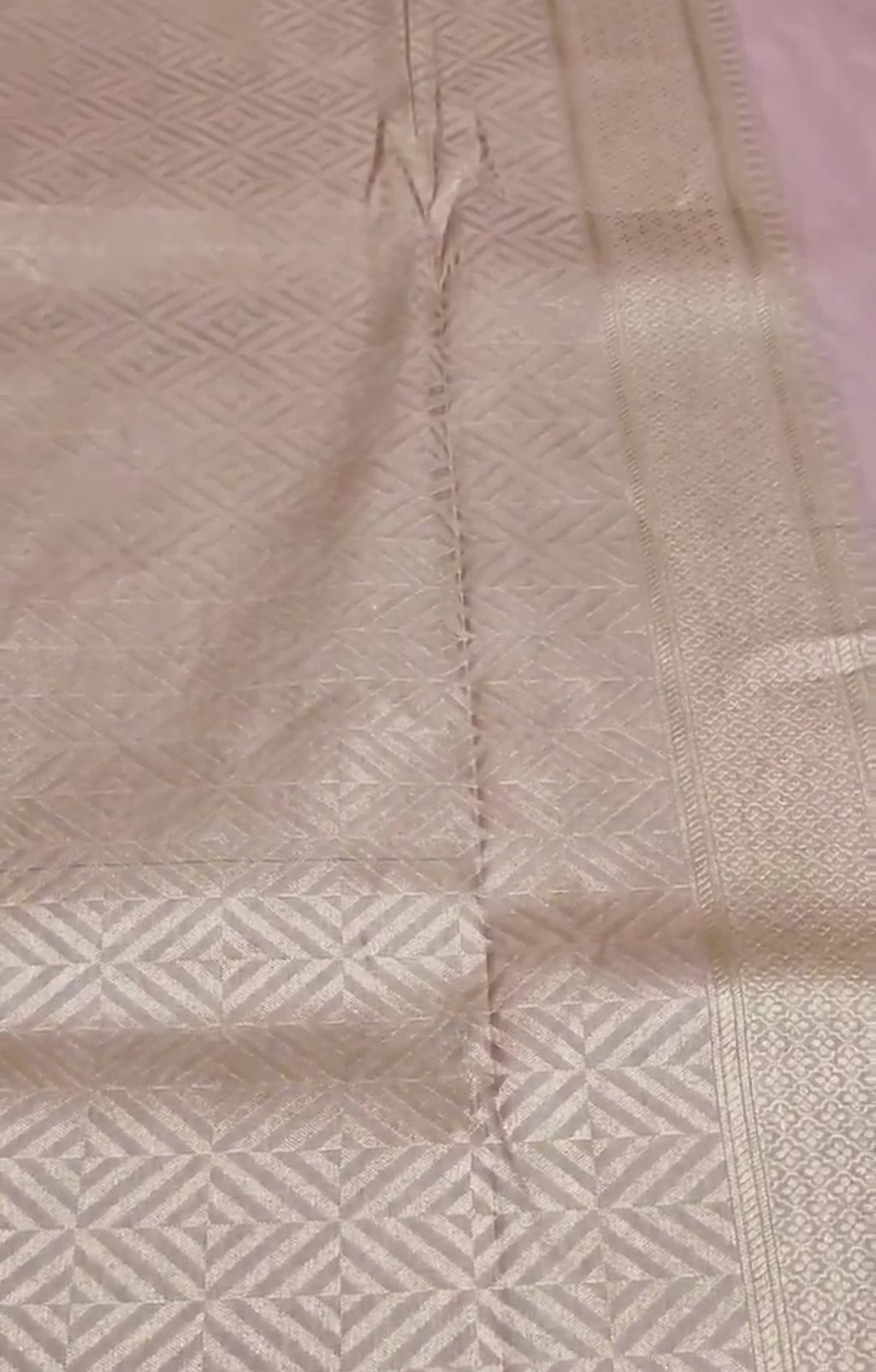 Lavender Banarasi Handloom Katan Silk Rangkaat Meenakari Saree