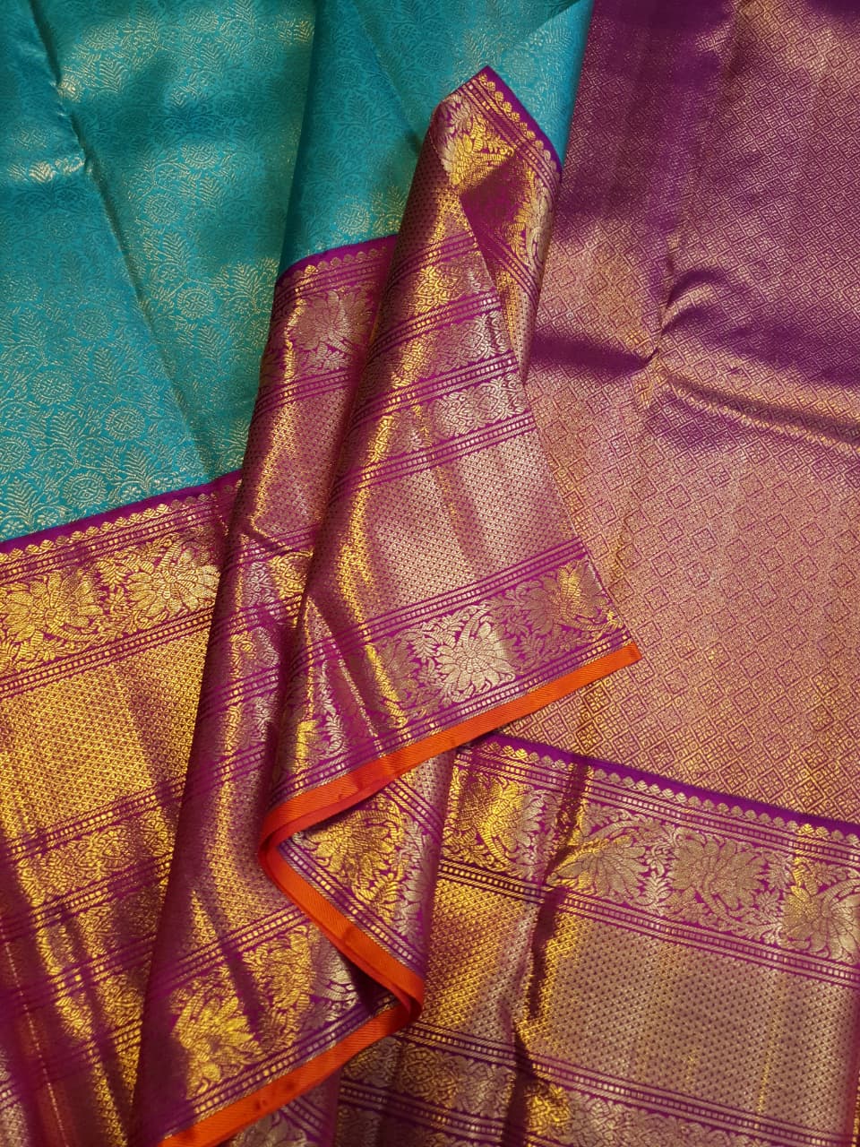 Havgrøn Kanchipuram Håndvæv 2G Guld Pattu Silk Saree