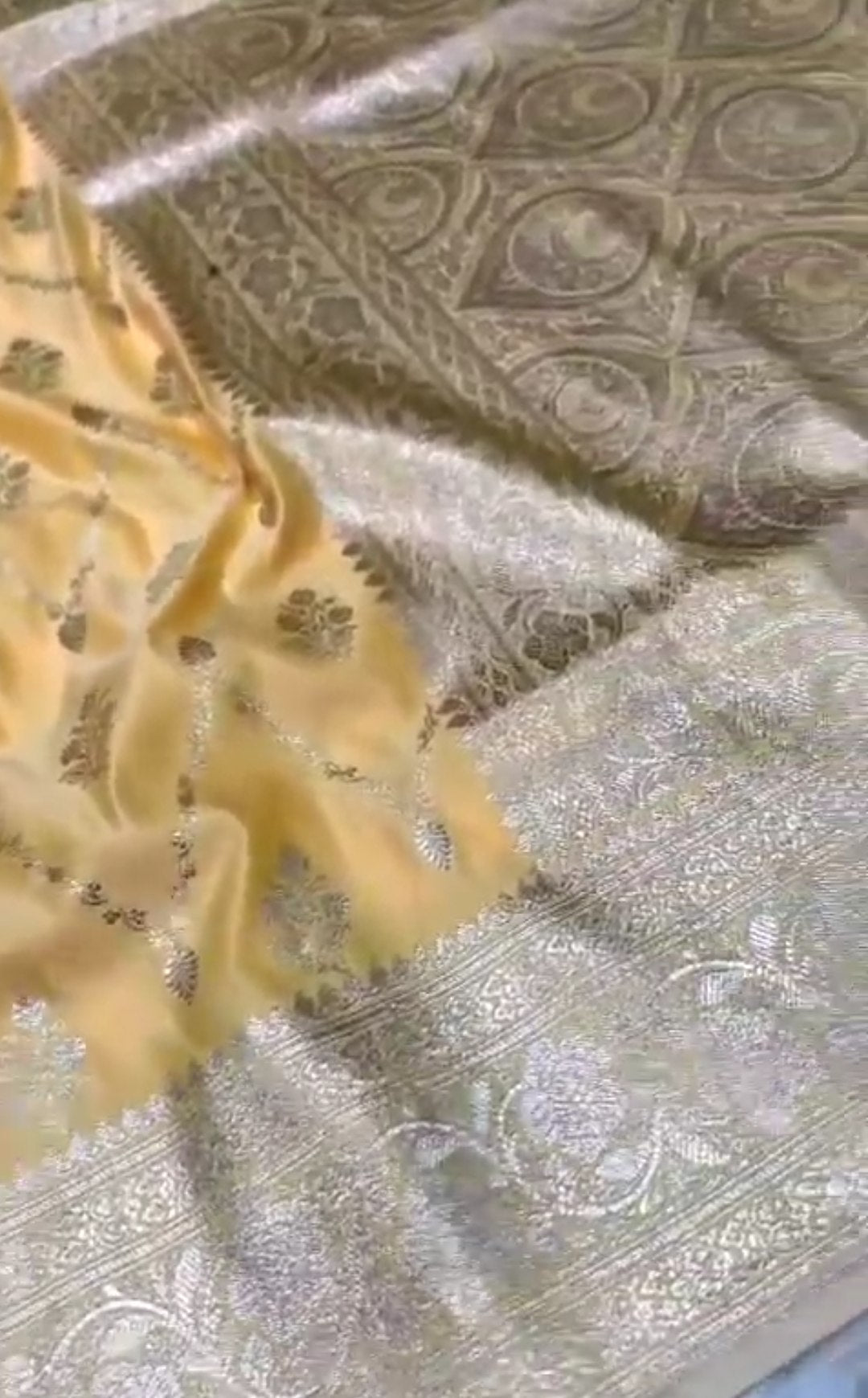 Citron Gul Banarasi Satin Katan Silke Saree