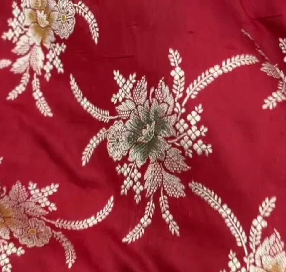 Rød Banarasi Håndvæv Katan Silk Meenakari Saree