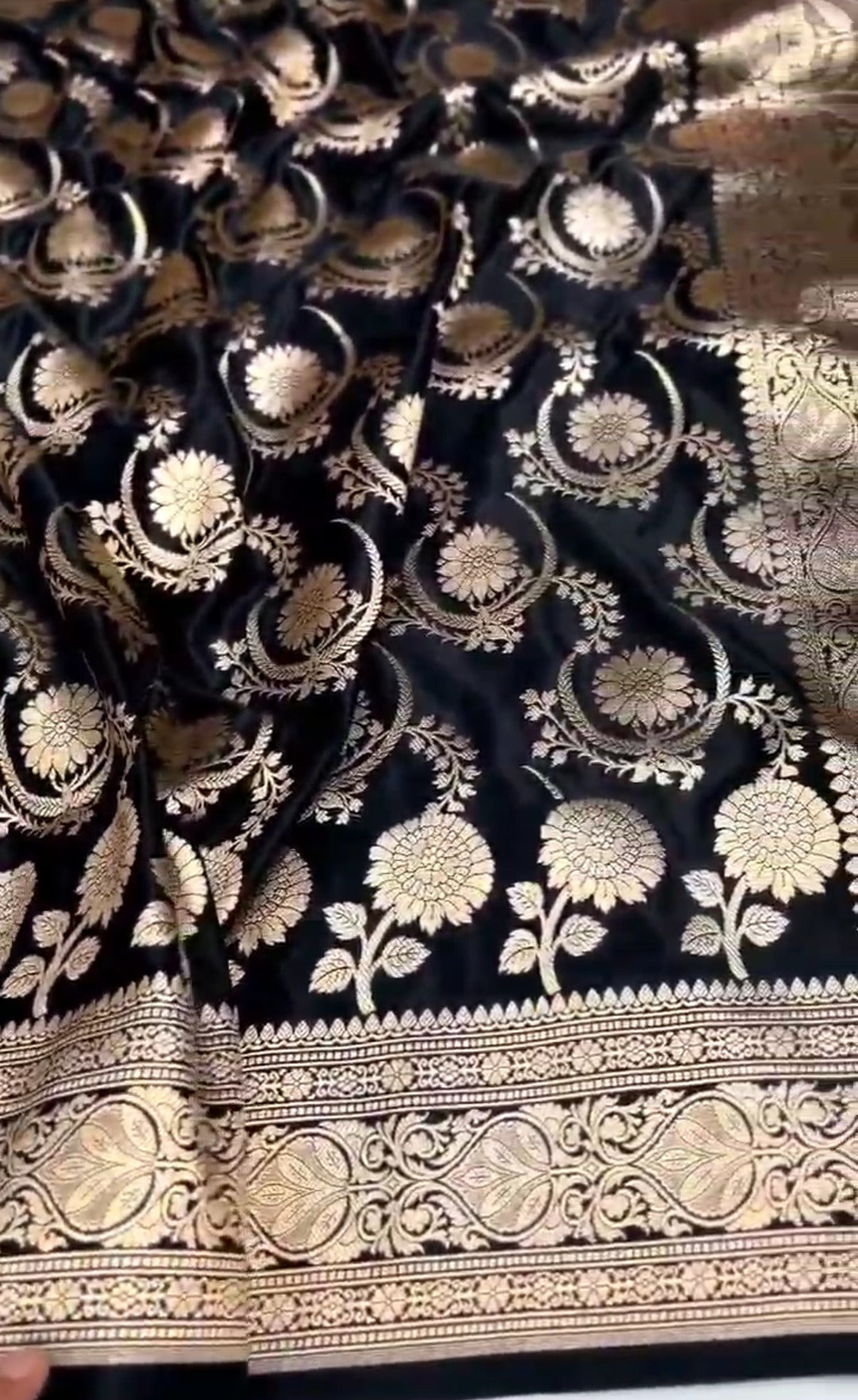 Black Banarasi Mashru Soft Silk Saree