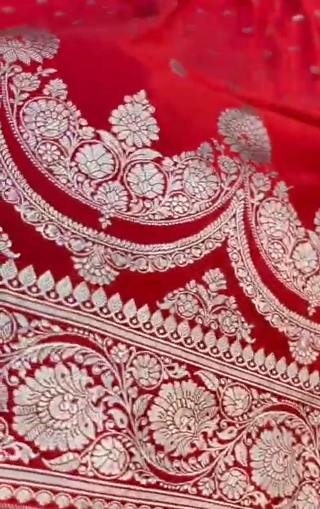 Chilly Red Banarasi Mashru Soft Silk Butta Saree