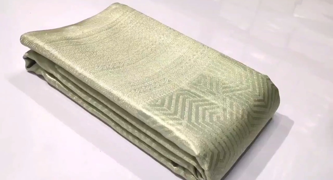 Pista Grøn Kanchipuram Håndvævet Tissue Brocade Silke Saree