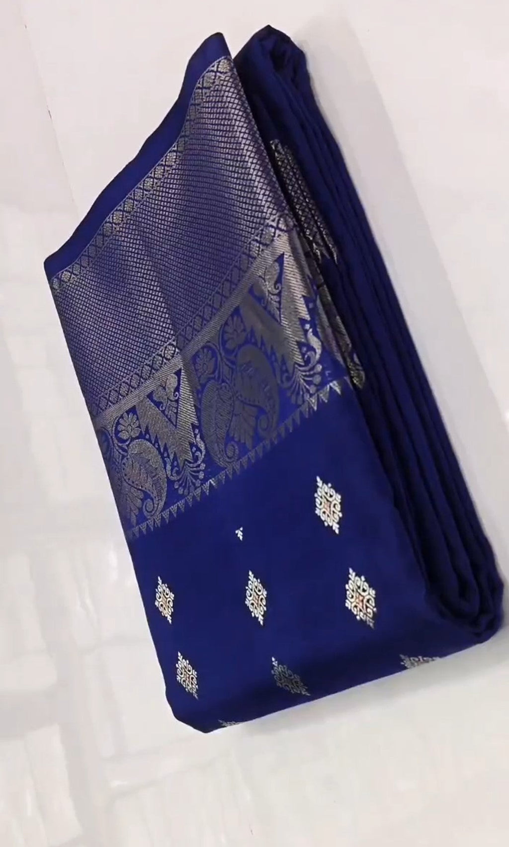 Blå Kanchipuram håndvævet enkelt Warp Pattu Silk Saree