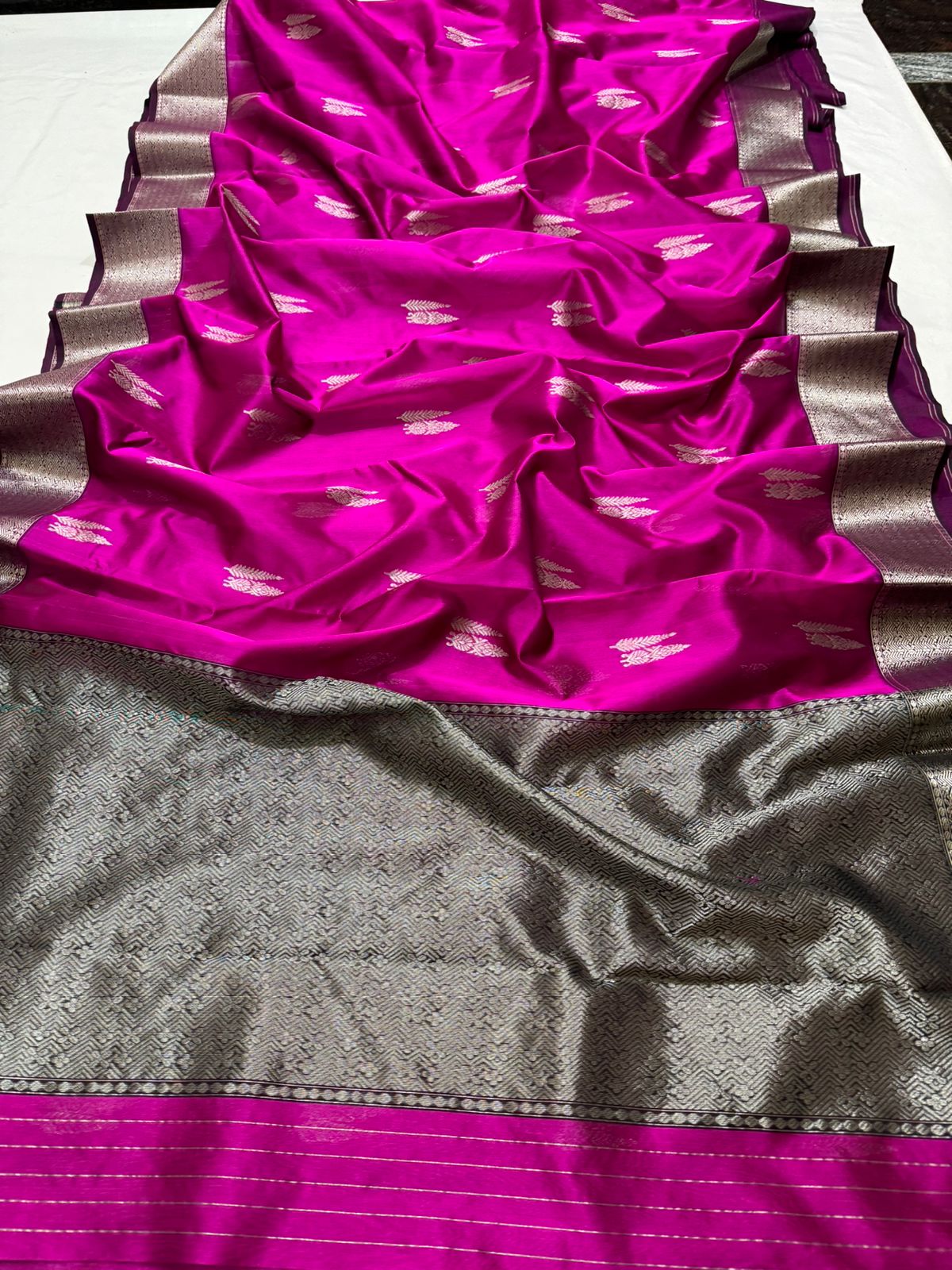 Rose Pink Chanderi Handloom Pattu Silk Nakshi Saree