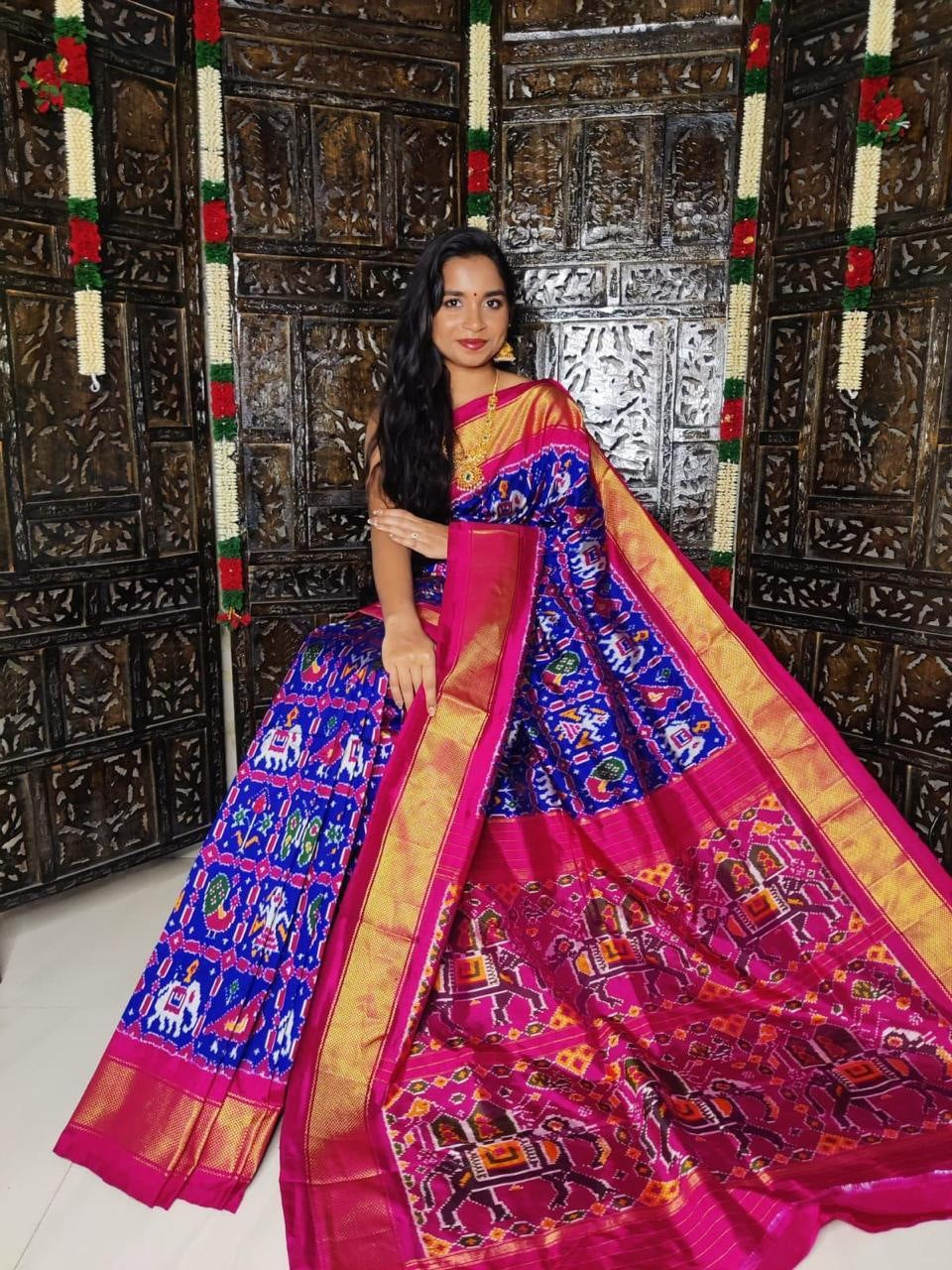 Pochampally Handloom Ikkat/Ikat Madthasu Patola Silk Sarees