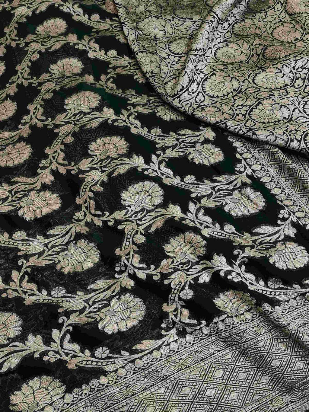 Sort Banarasi Handloom Water Zari Georgette Silke Saree