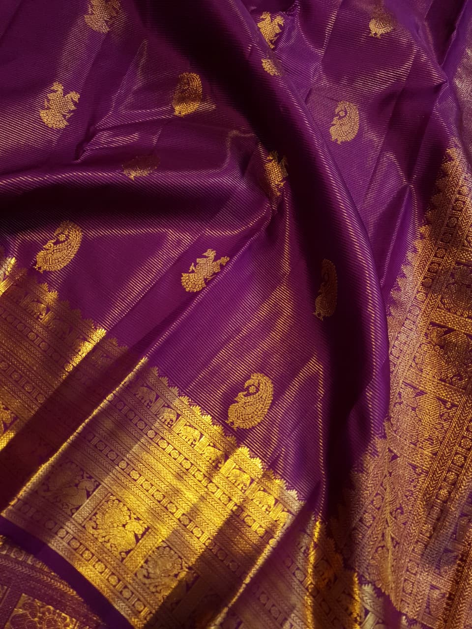 Magenta Kanchipuram Handloom 2G Gold Vairaoosi Silk Saree