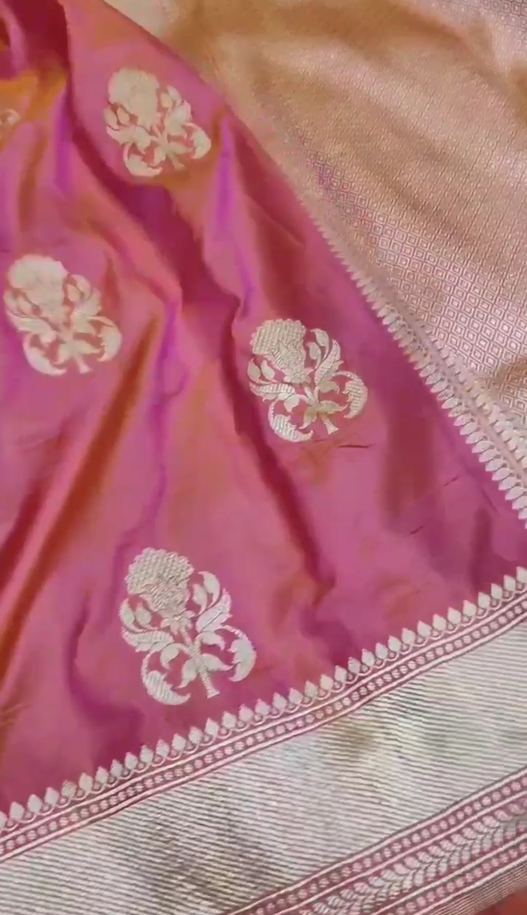 Dual Tone Pink Banarasi Handloom Katan Silk Saree