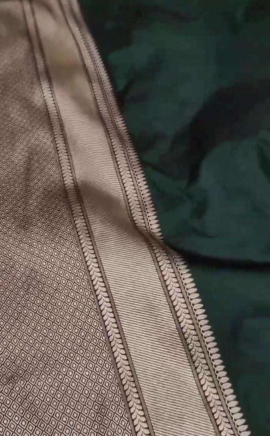 Bottle Green Banarasi Handloom Katan Silk Saree