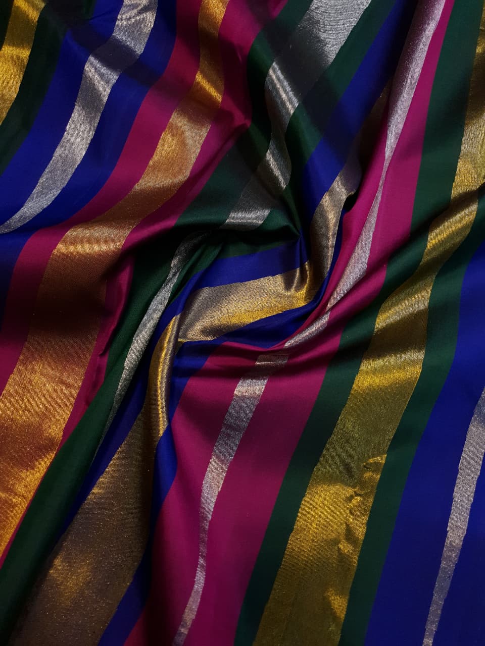 Multicolor Kanchipuram Handloom 2G Gold Pattu Silk Saree