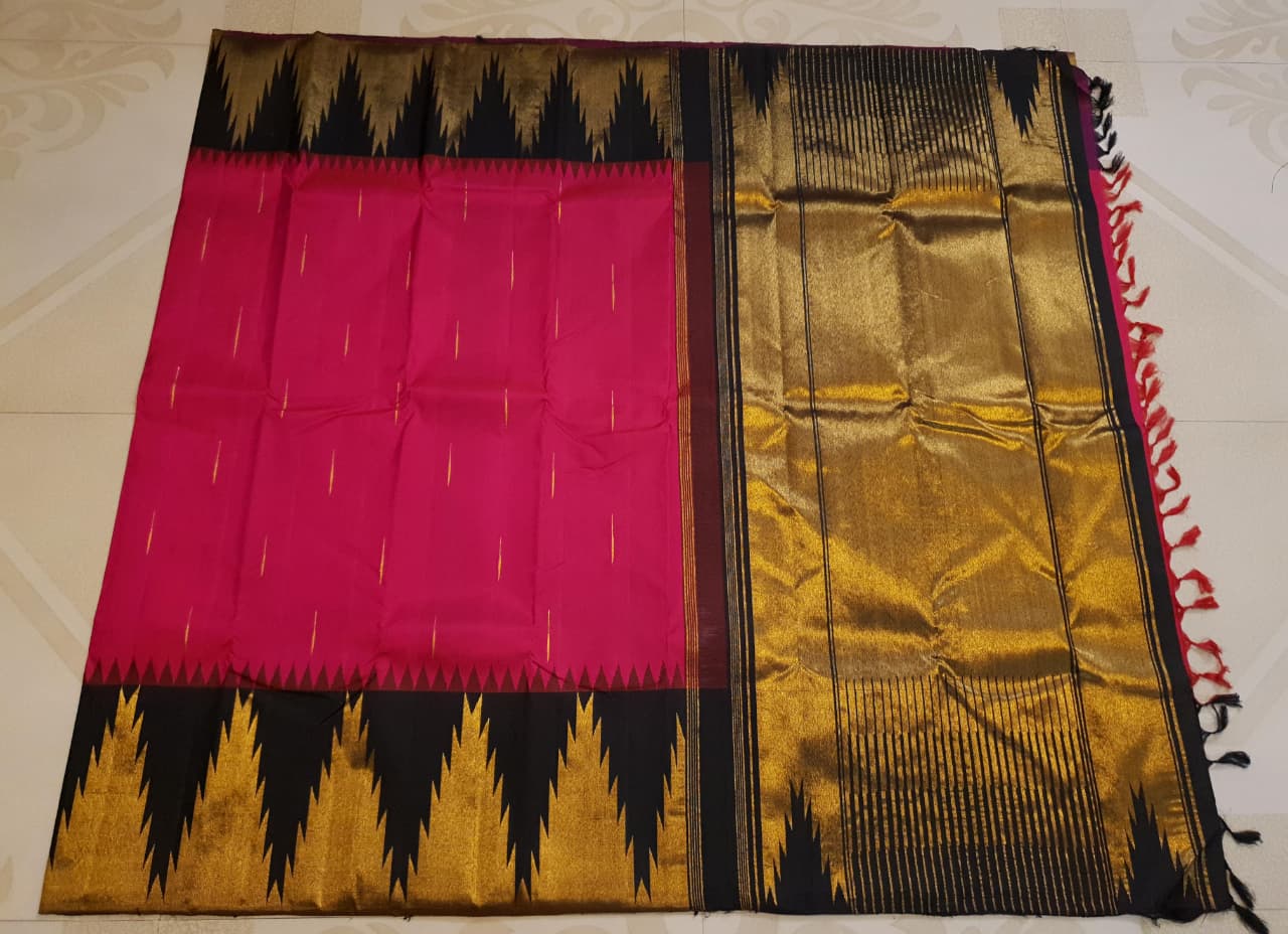 Dark Pink Kanchipuram handloom korvai temple silk saree featuring black and gold zari temple borders, a rich gold zari pallu, and a certified silk mark weave.
