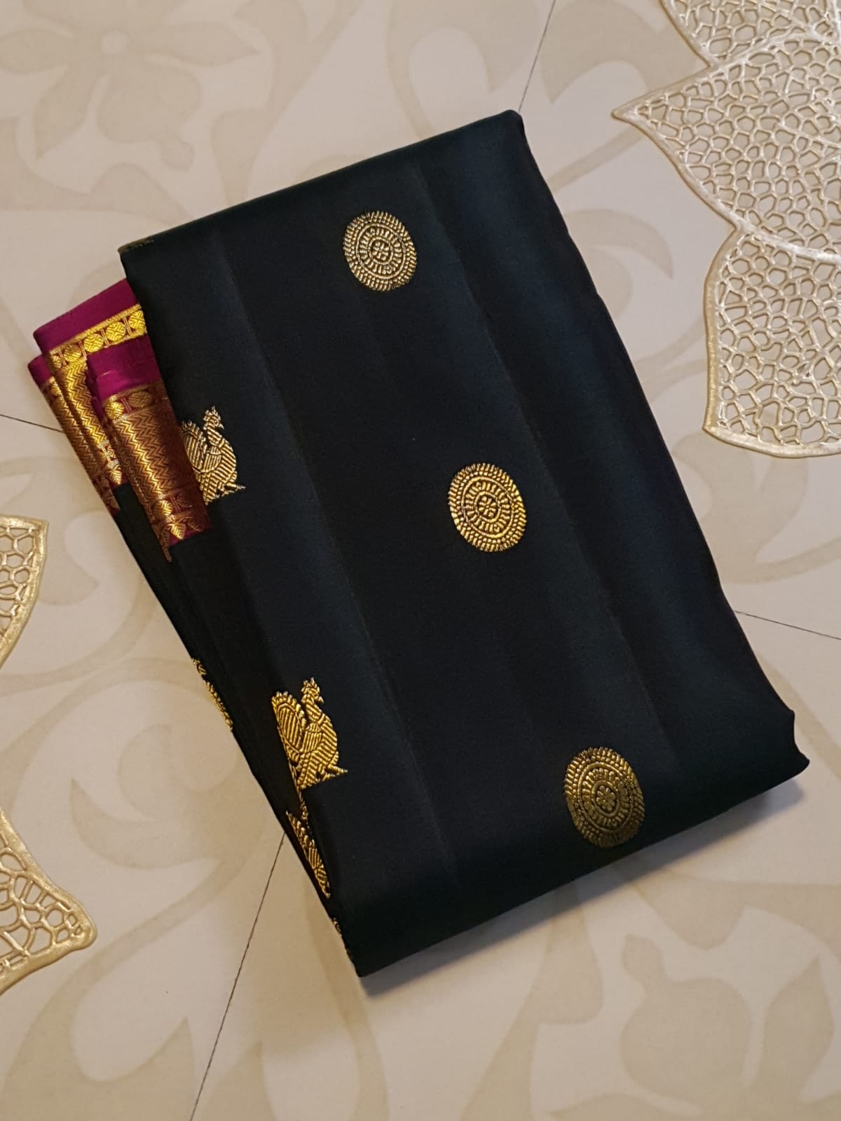 Black Kanchipuram Handloom 2G Gold Pattu Silk Saree with Malayil Charam and traditional Kanchi motifs.