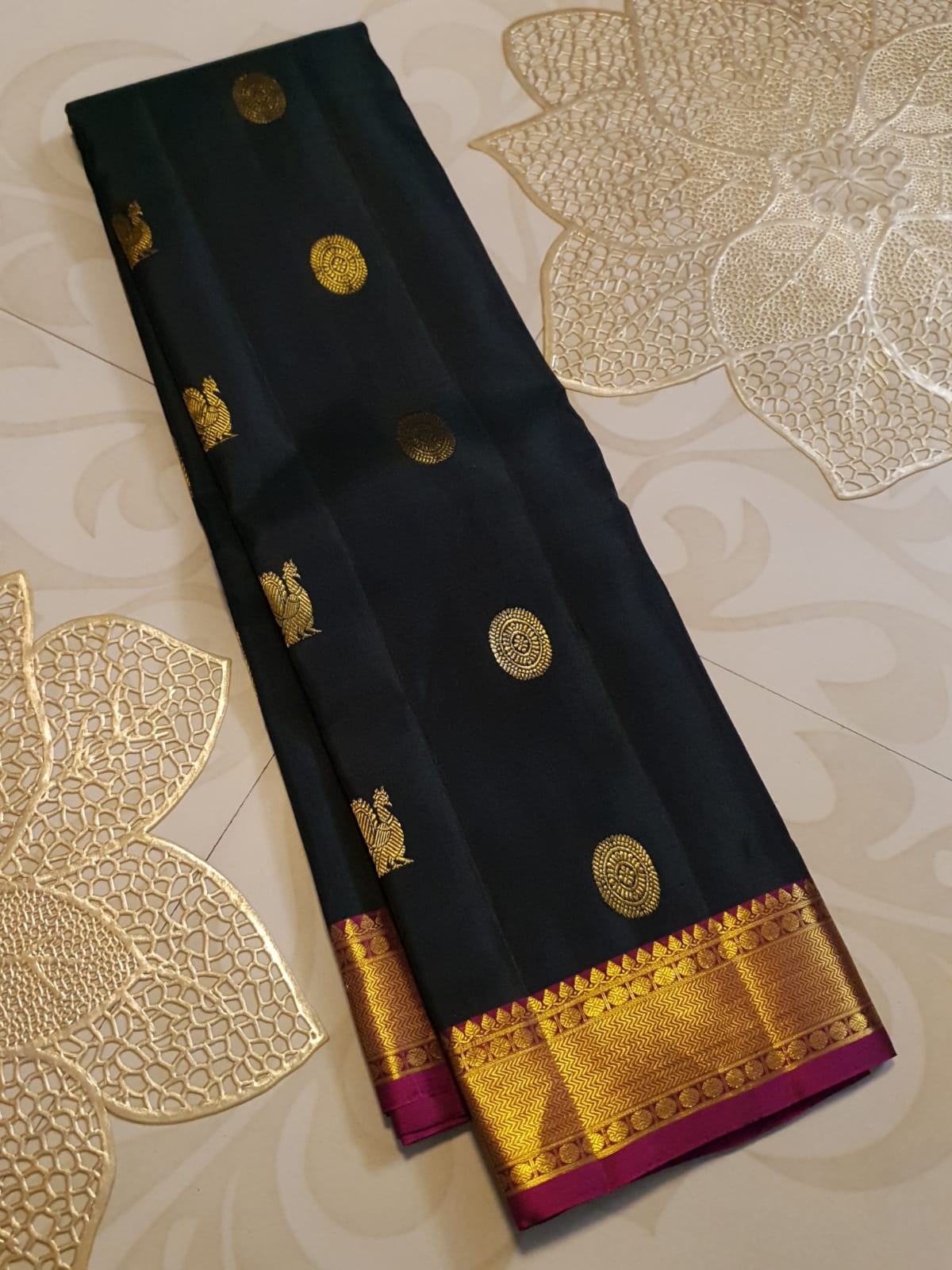 Black Kanchipuram Handloom 2G Gold Pattu Silk Saree