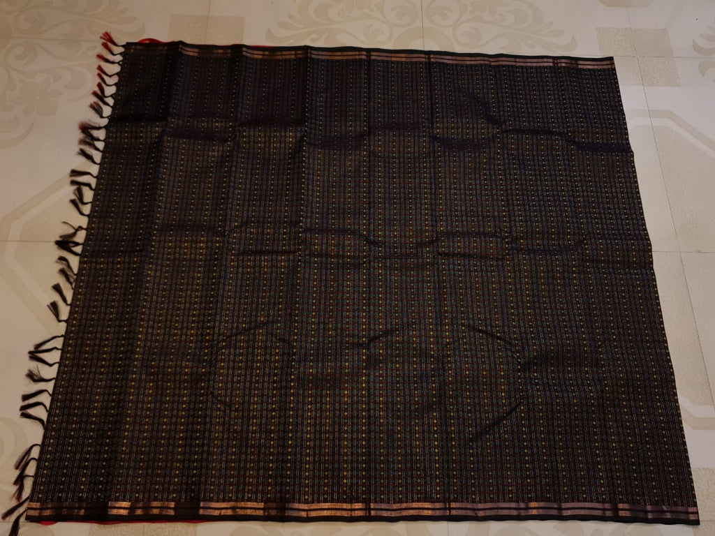 Black Kanchipuram Handloom 2G Gold Pattu Silk Saree