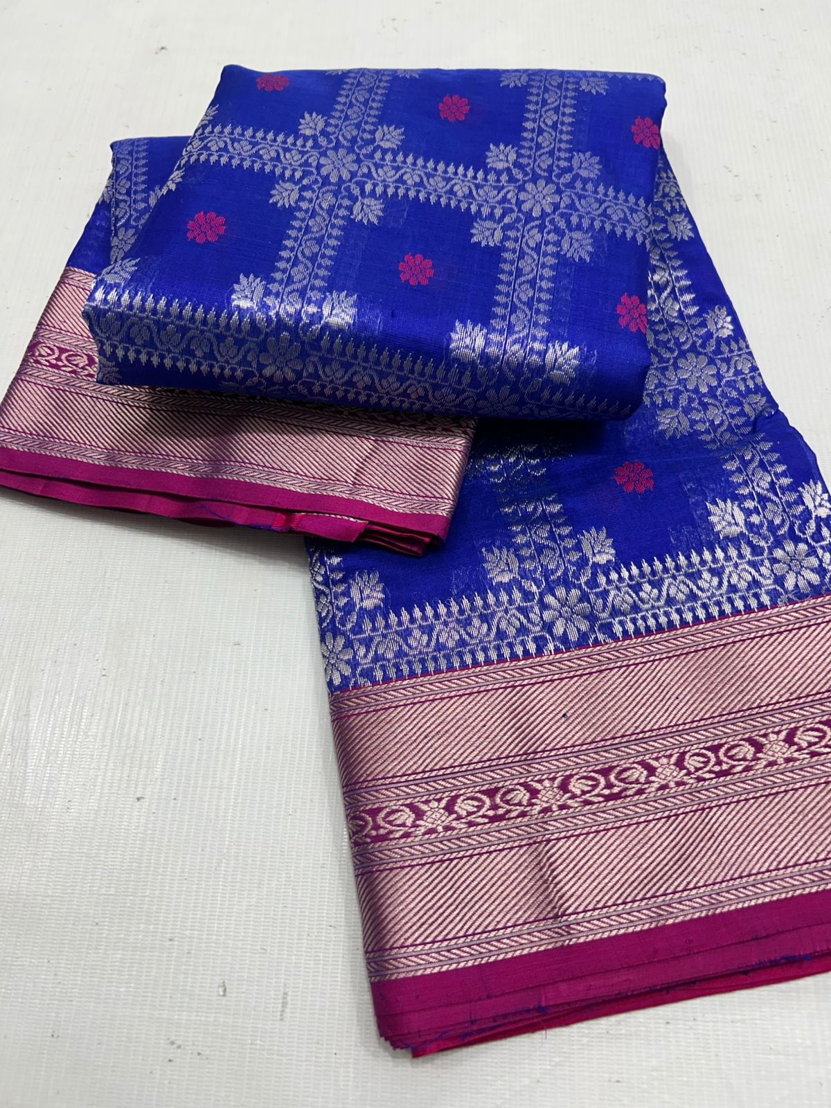 Royal Blue Chanderi Håndvævet Pattu Silk Meenakari Saree