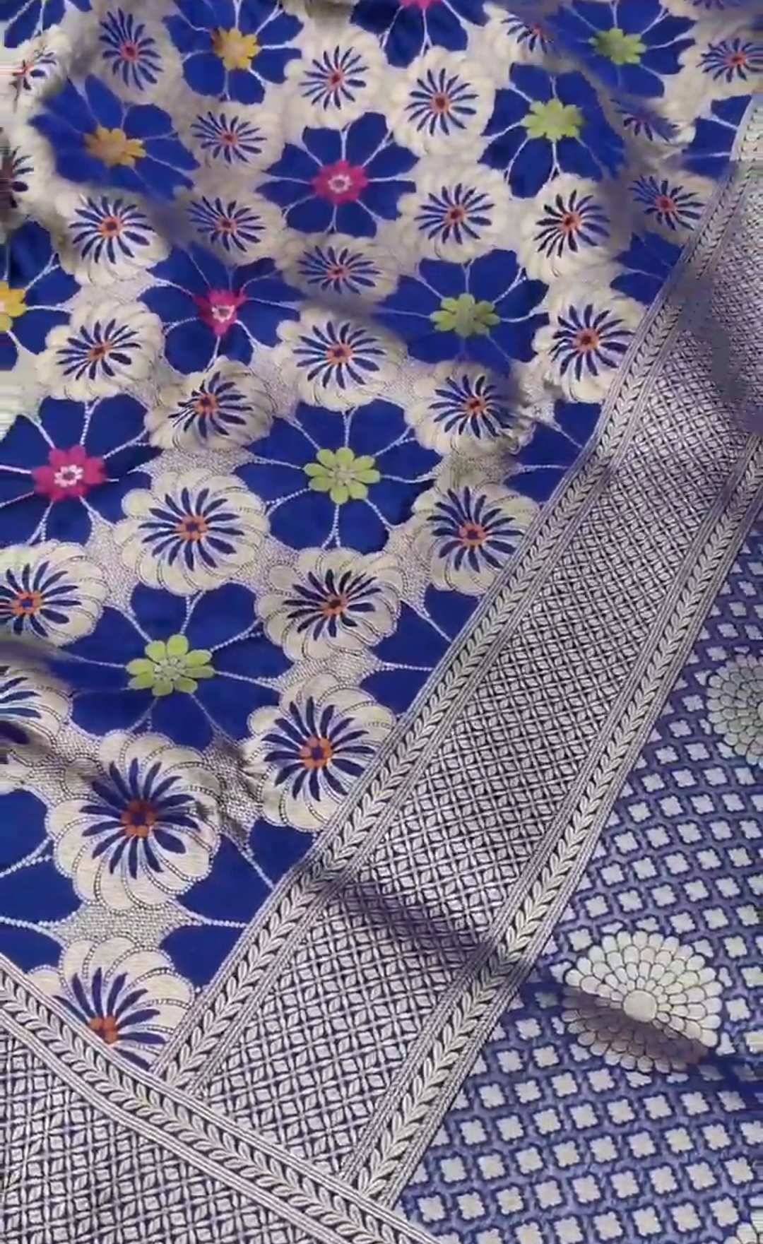 Royal Blue Banarasi Håndvæv Katan Silk Meenakari Saree