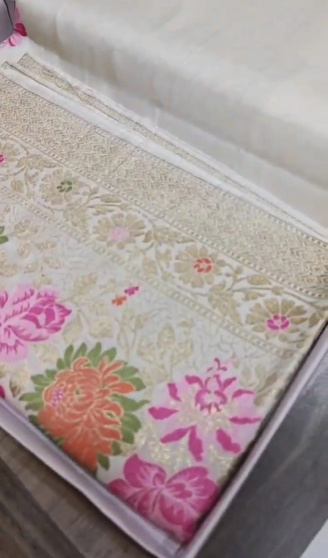 Cream Banarasi Semi Katan Silk Tilfi Meenakari Saree