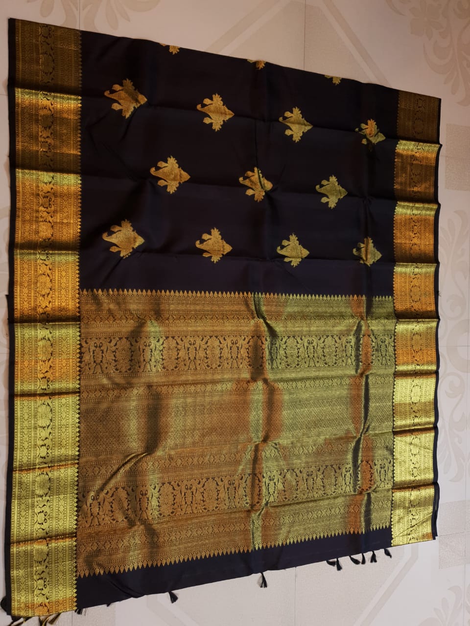 Darkest Purple Kanchipuram Handloom 2G Gold Pattu Silk Saree