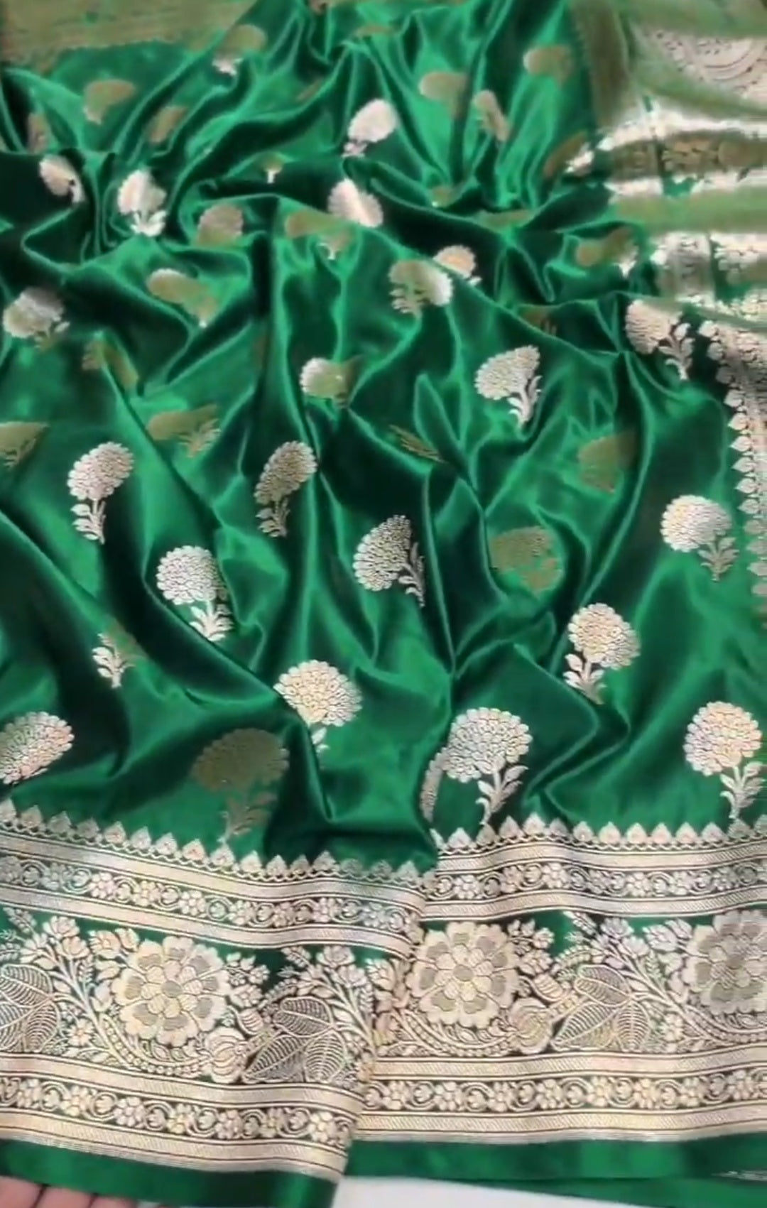 Bottle Green Banarasi Mashru Soft Silk Saree