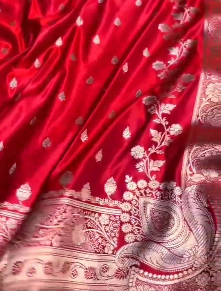 Red Banarasi Mashru Soft Silk Saree