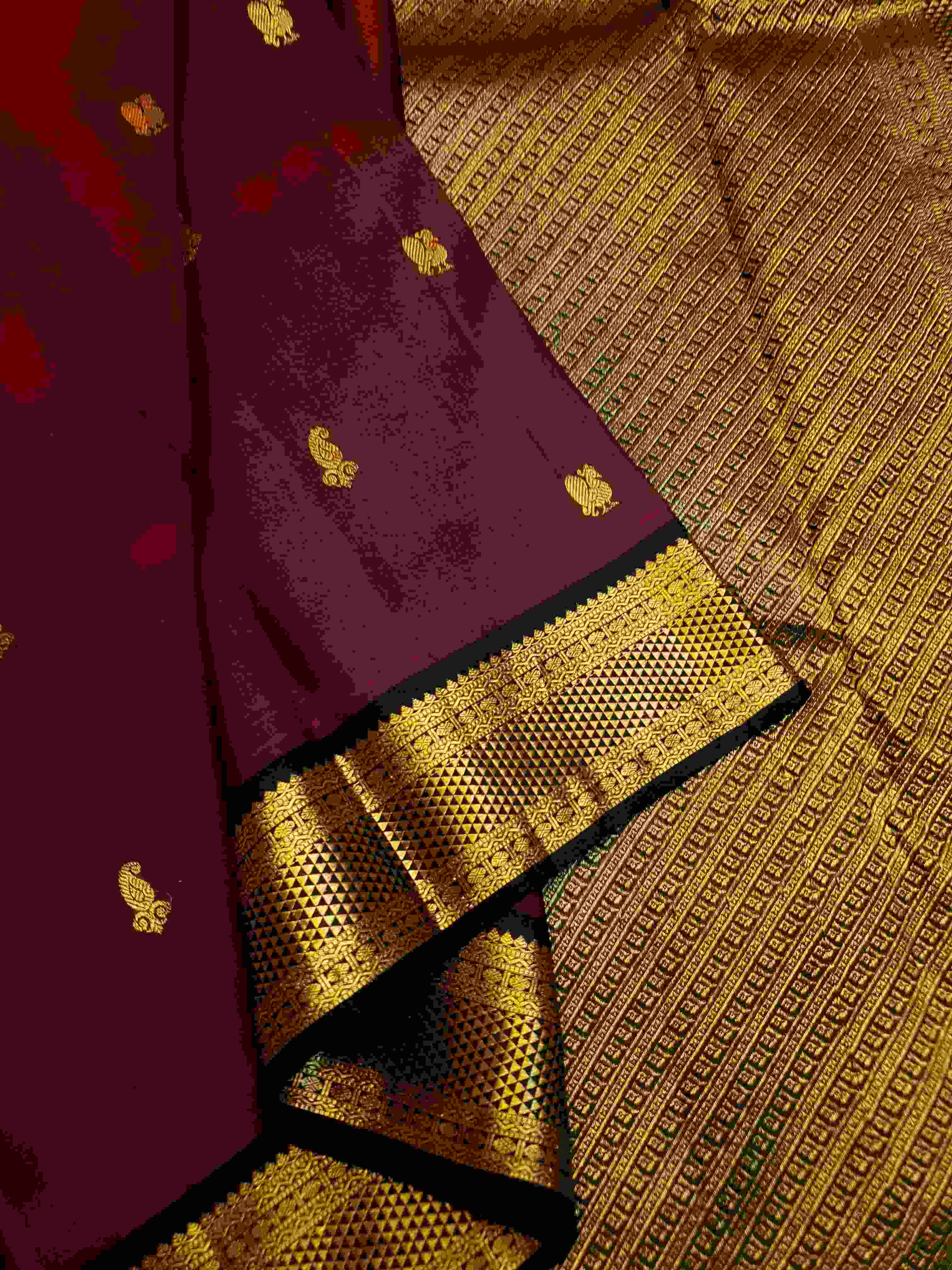 Maroon Kanchipuram Handloom 1G Gold Pattu Silk Saree