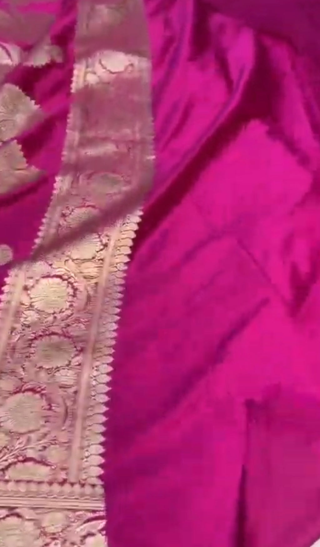 Onion Pink Banarasi Mashru Soft Silk Butta Saree