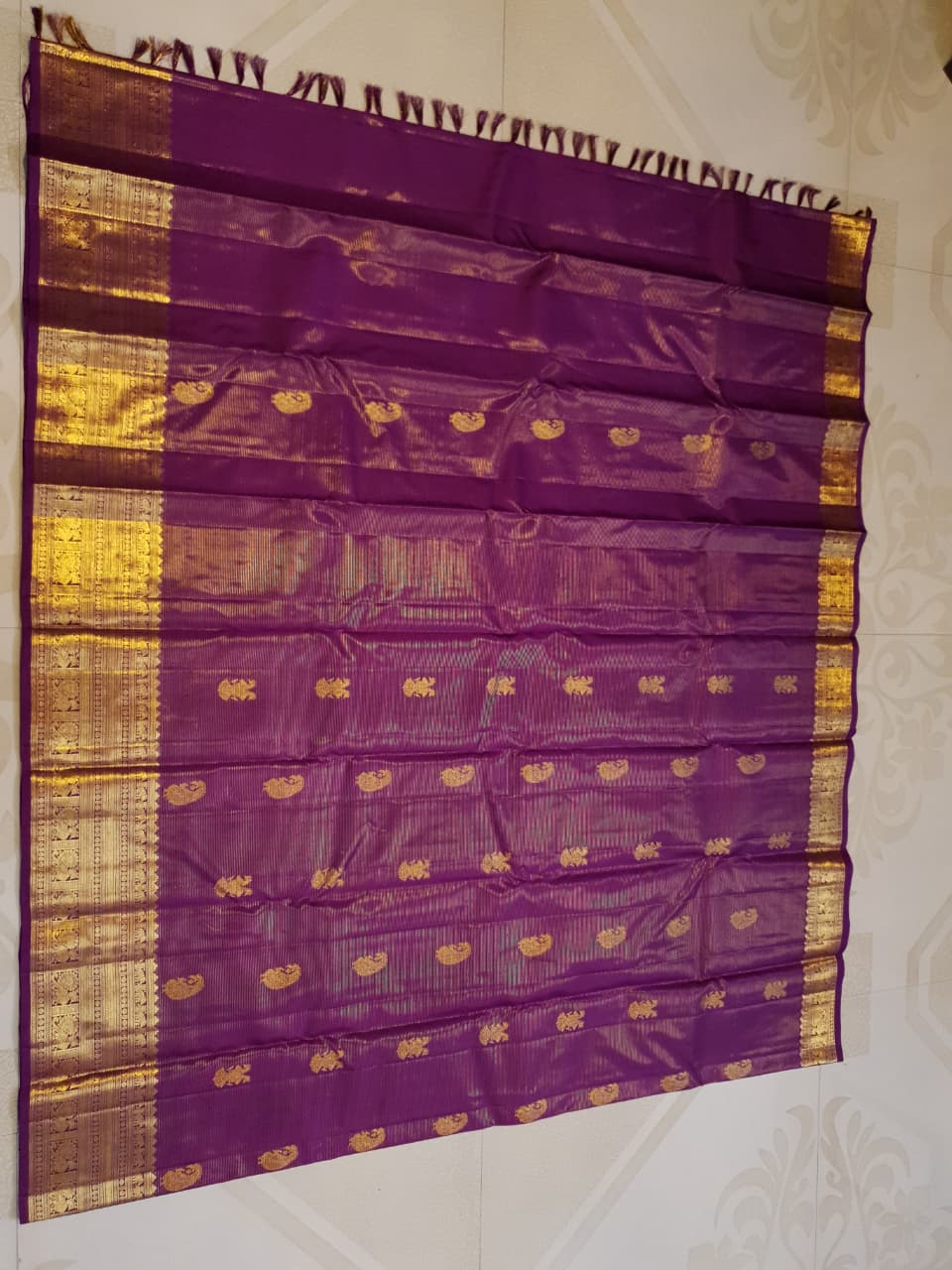 Magenta Kanchipuram Handloom 2G Gold Vairaoosi Silk Saree