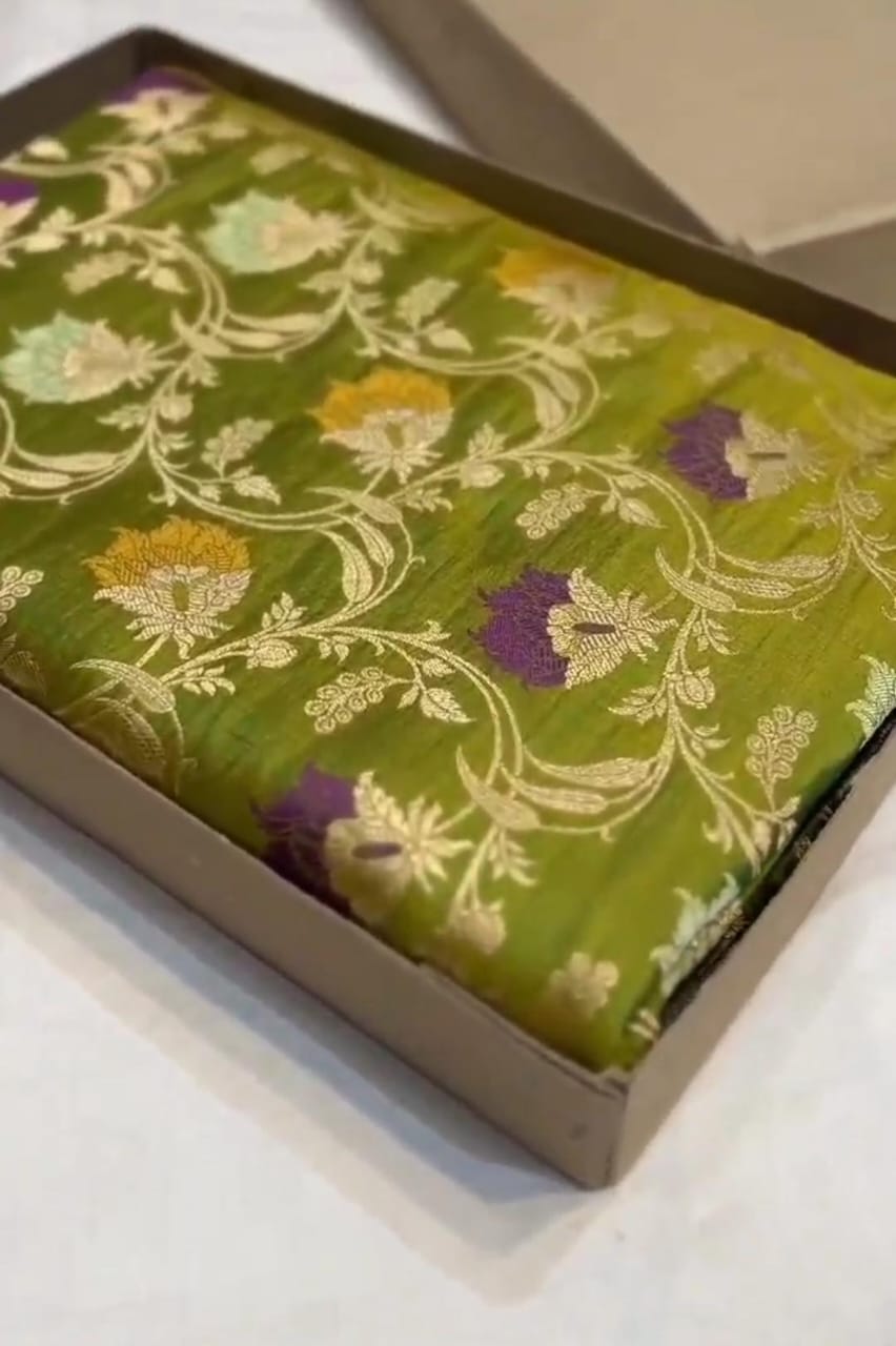 Dual Tone Mehandi Banarasi Handloom Katan Silk Meenakari Saree