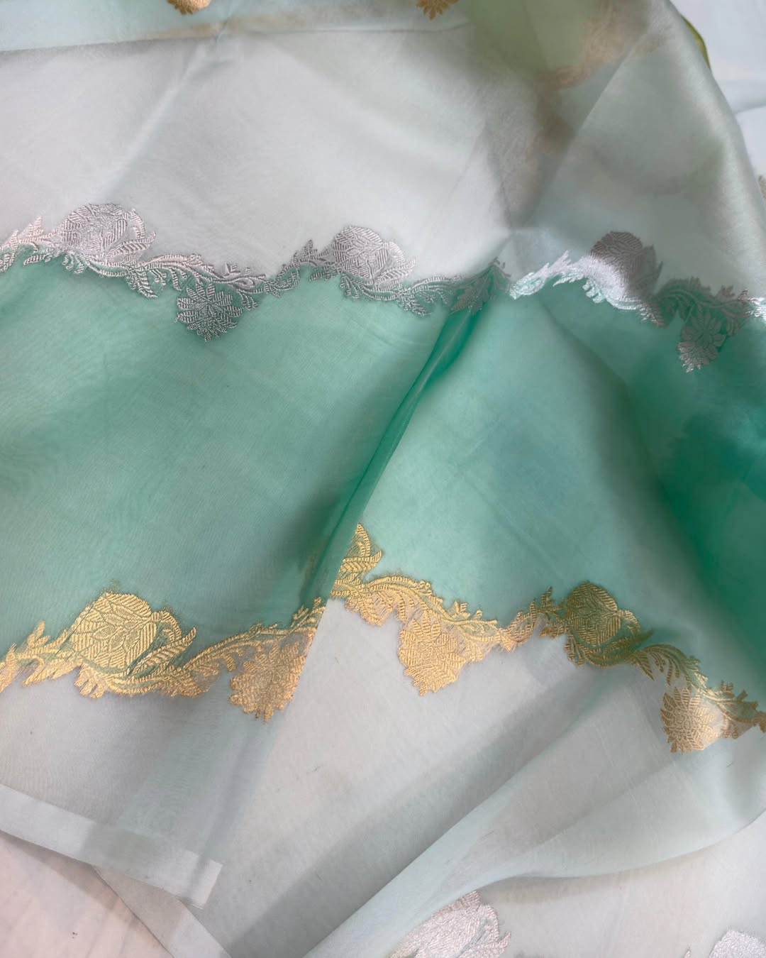 Banarasi Handloom Rangkat Kora Organza Silk Sarees