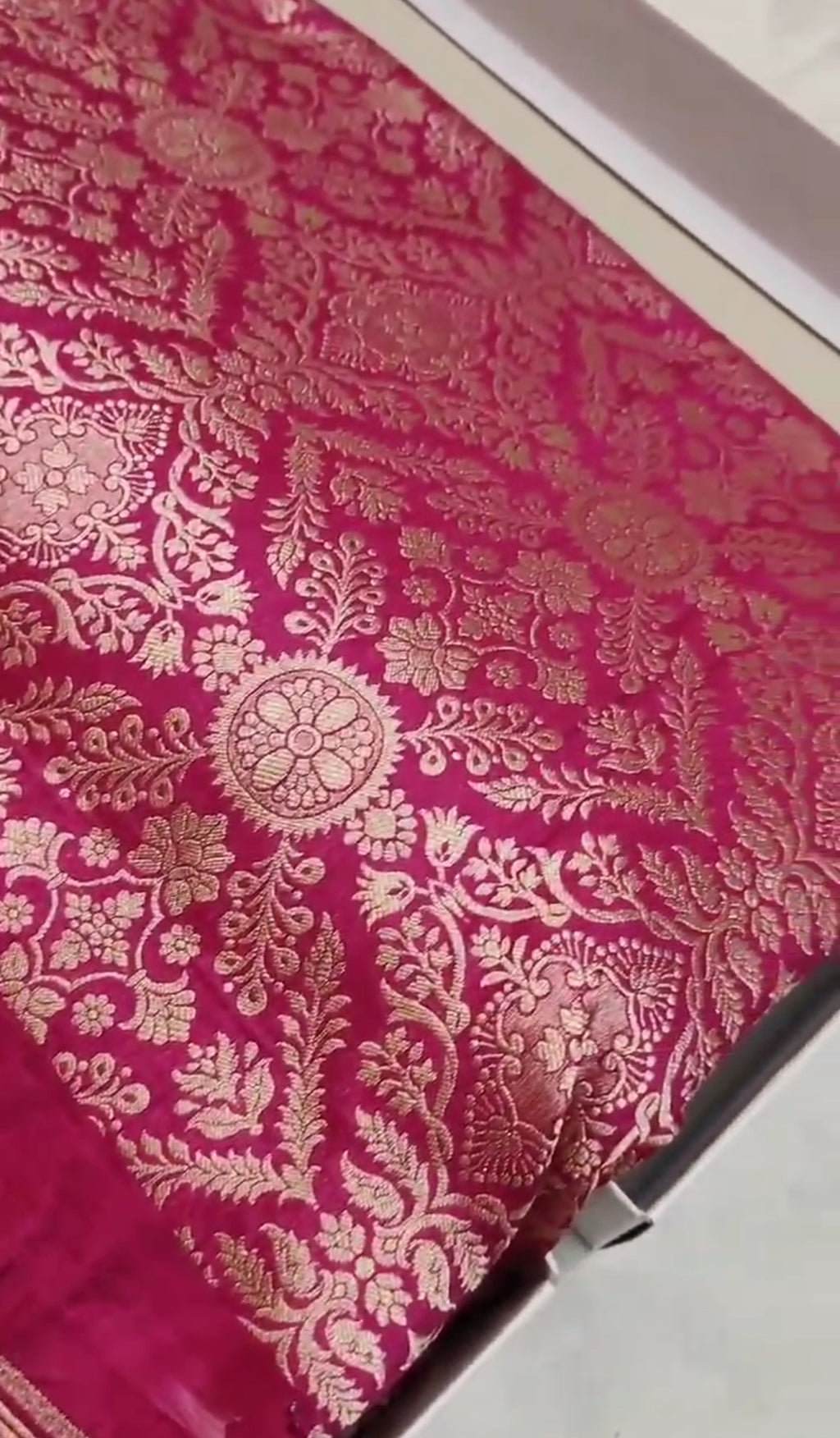 Dual Tone Hot Pink Banarasi Handloom Katan Silk Brocade Saree
