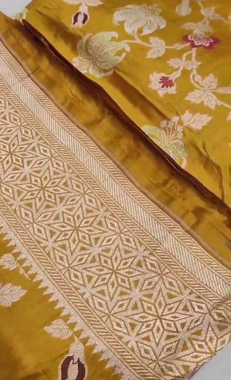 Dual Tone Turmeric Banarasi Handloom Katan Silk Meenakari Saree