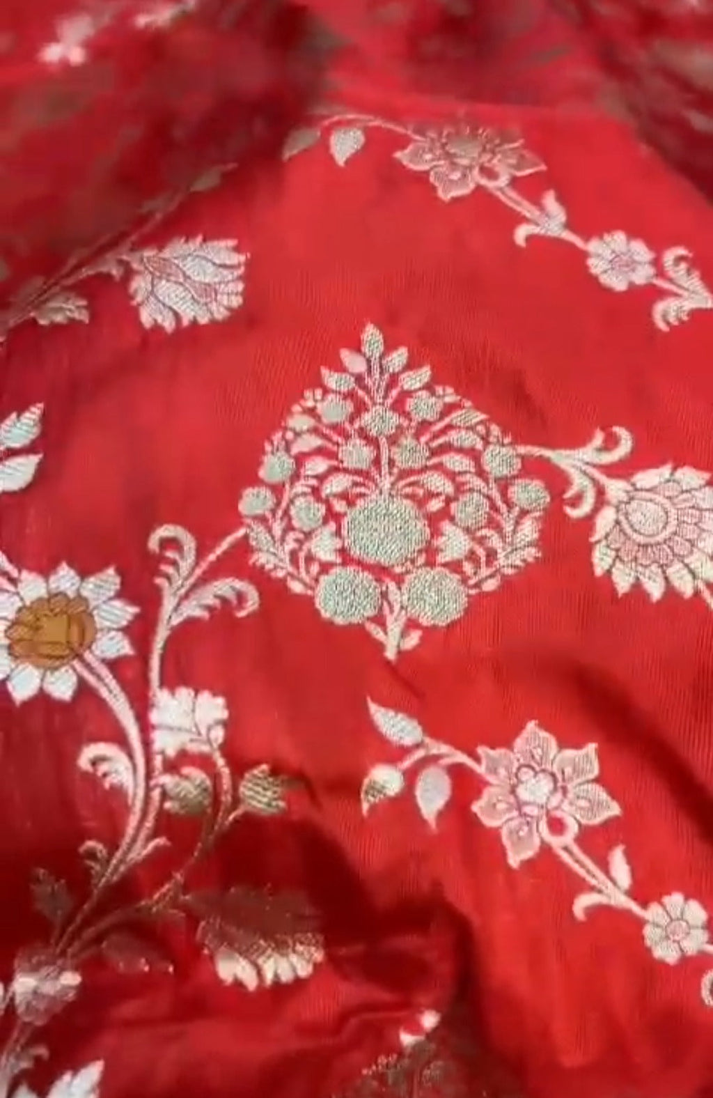 Chilly Red Banarasi Handloom Katan Silk Meenakari Saree