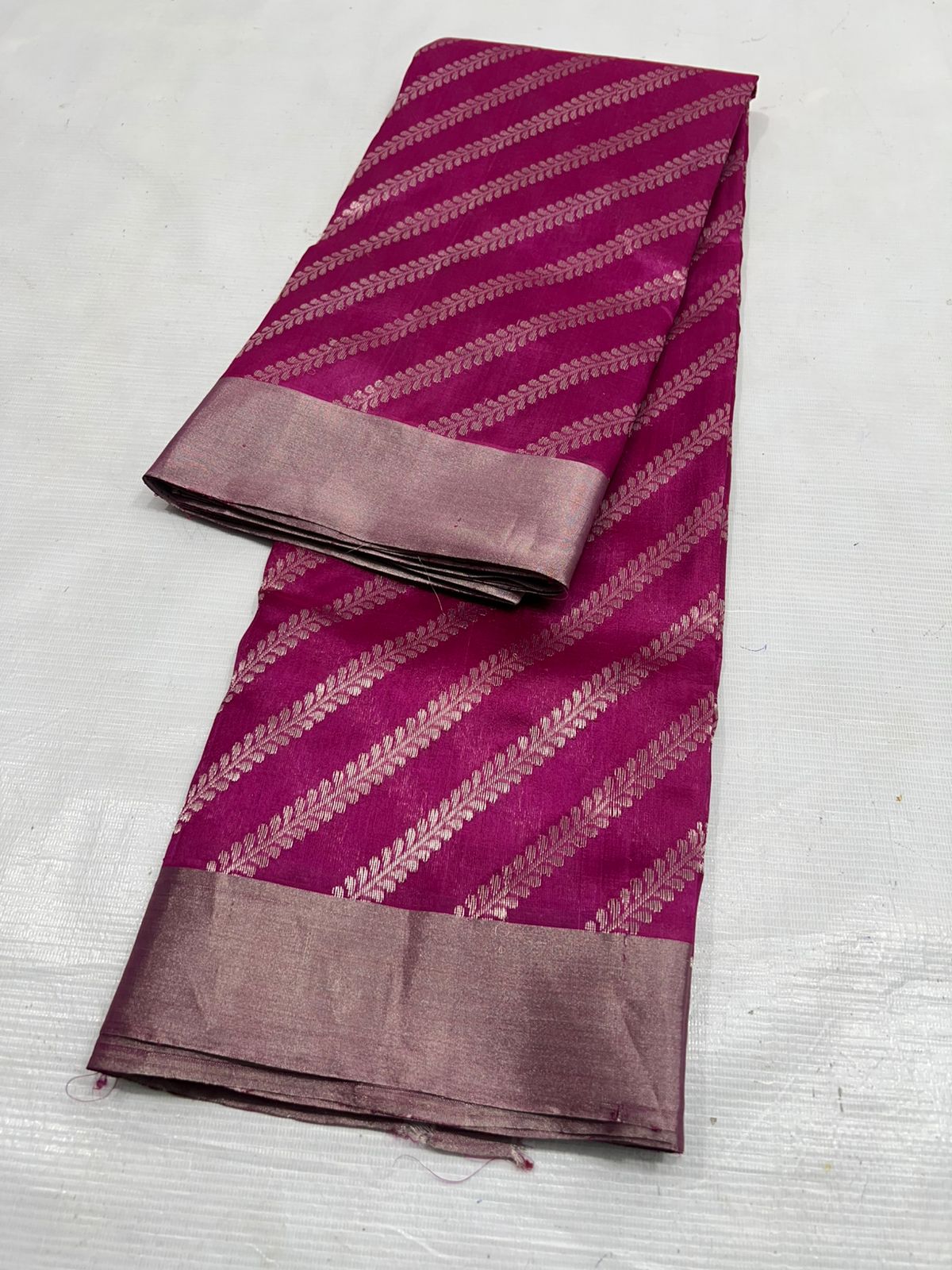 Magenta Chanderi Handloom Pattu Silk Saree