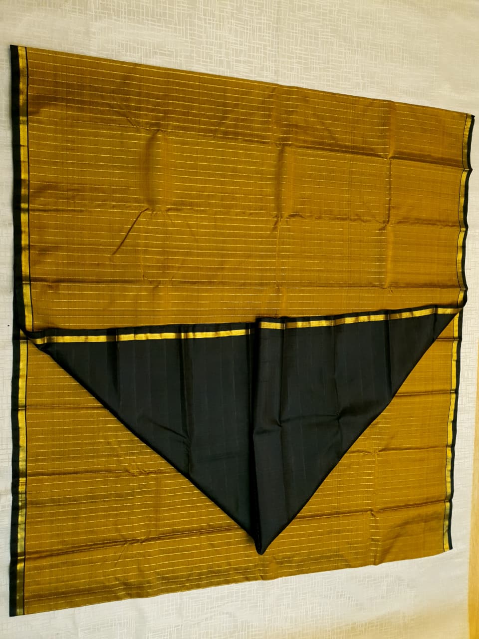 Mustard Kanchipuram Handloom 2G Gold Pattu Silk Saree