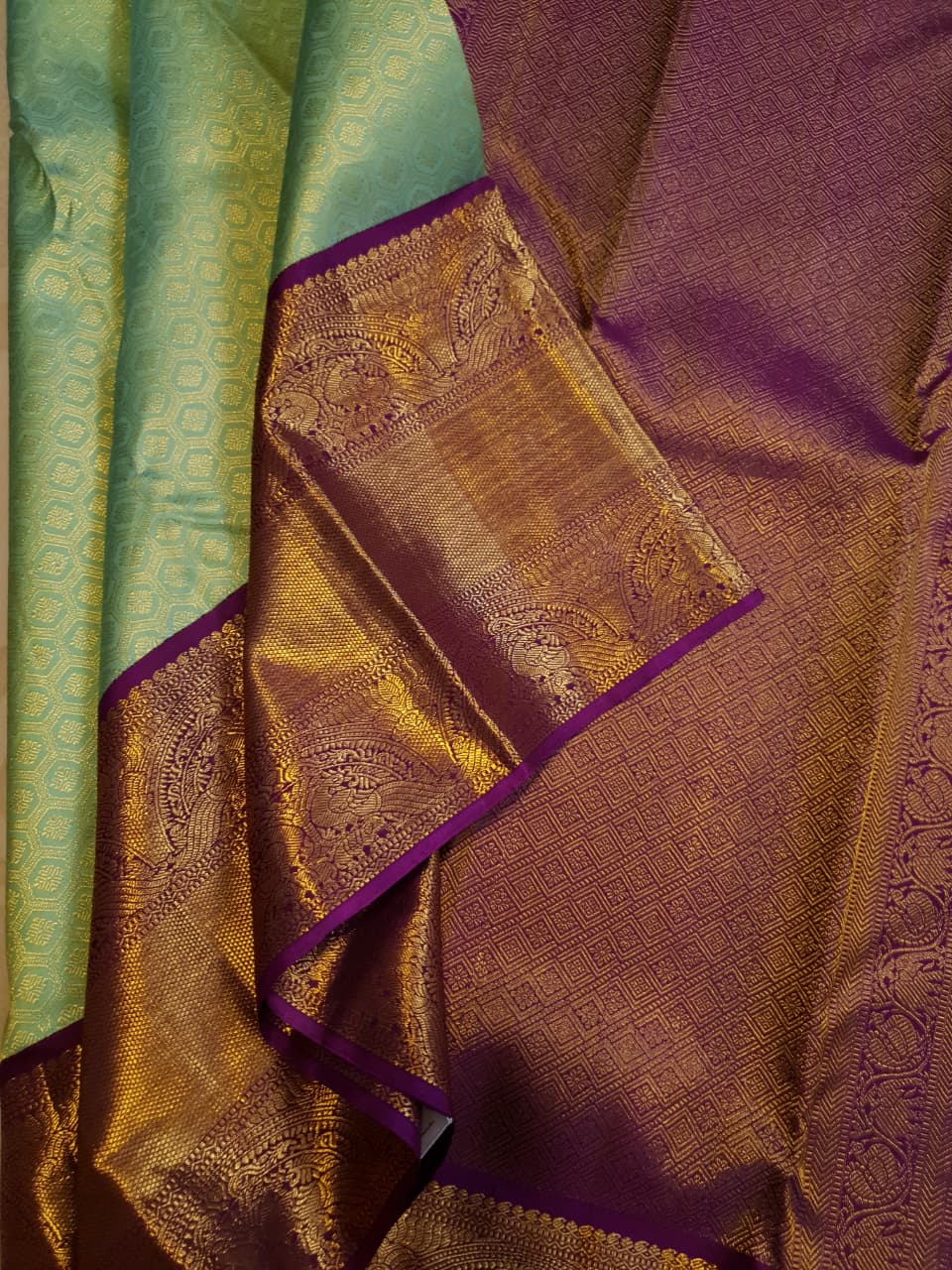 Pista Green Kanchipuram Handloom 2G Gold Pattu Silk Saree