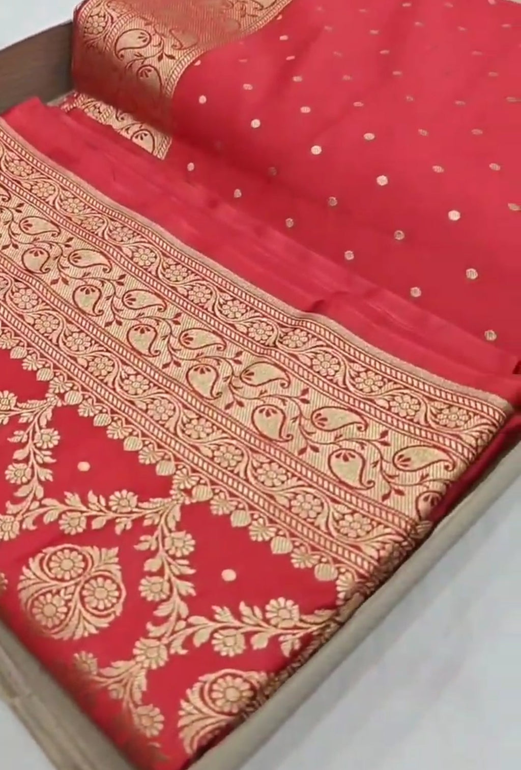 Red Banarasi Mashru Soft Silk Saree