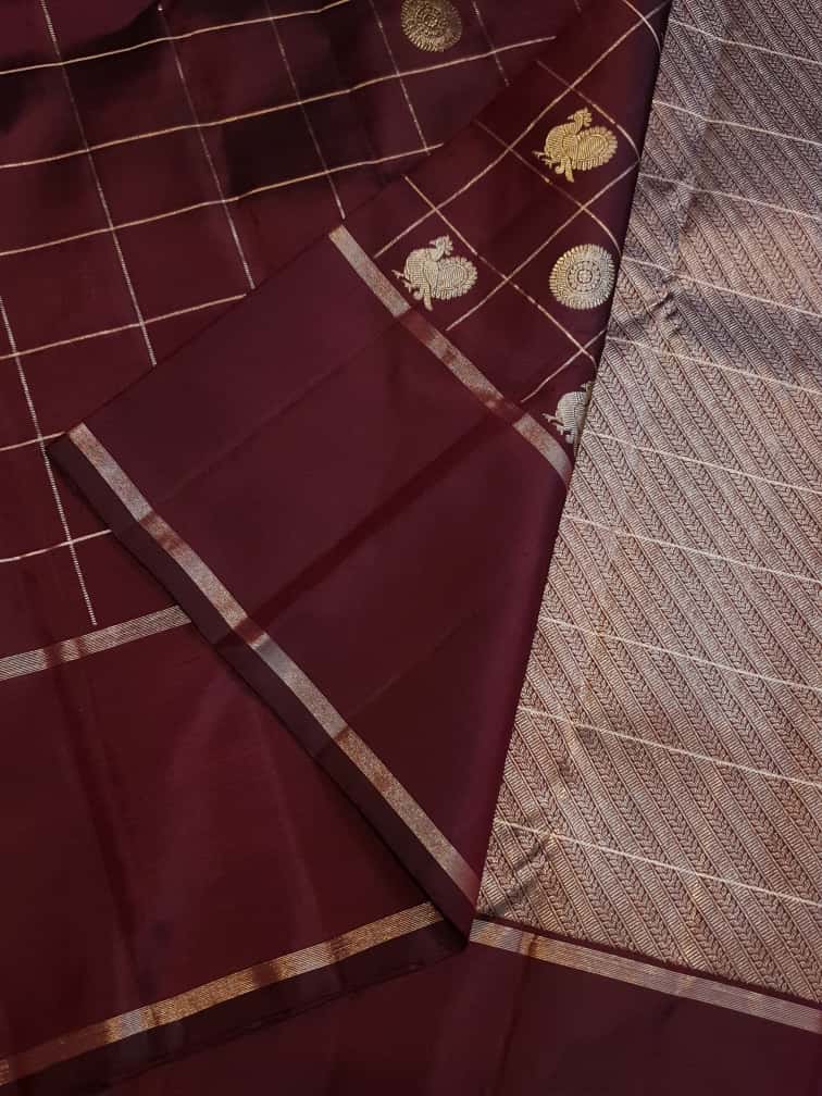 Maroon Kanchipuram Handloom 2G Gold Pattu Silk Saree